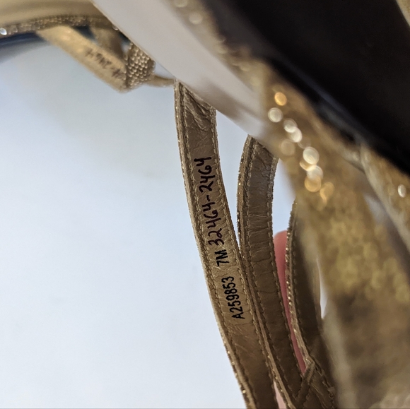 Stuart Weizmann Woven Slip On Sandals - Picture 8 of 8